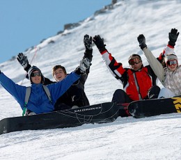 Clubes de Esquí y Grupos